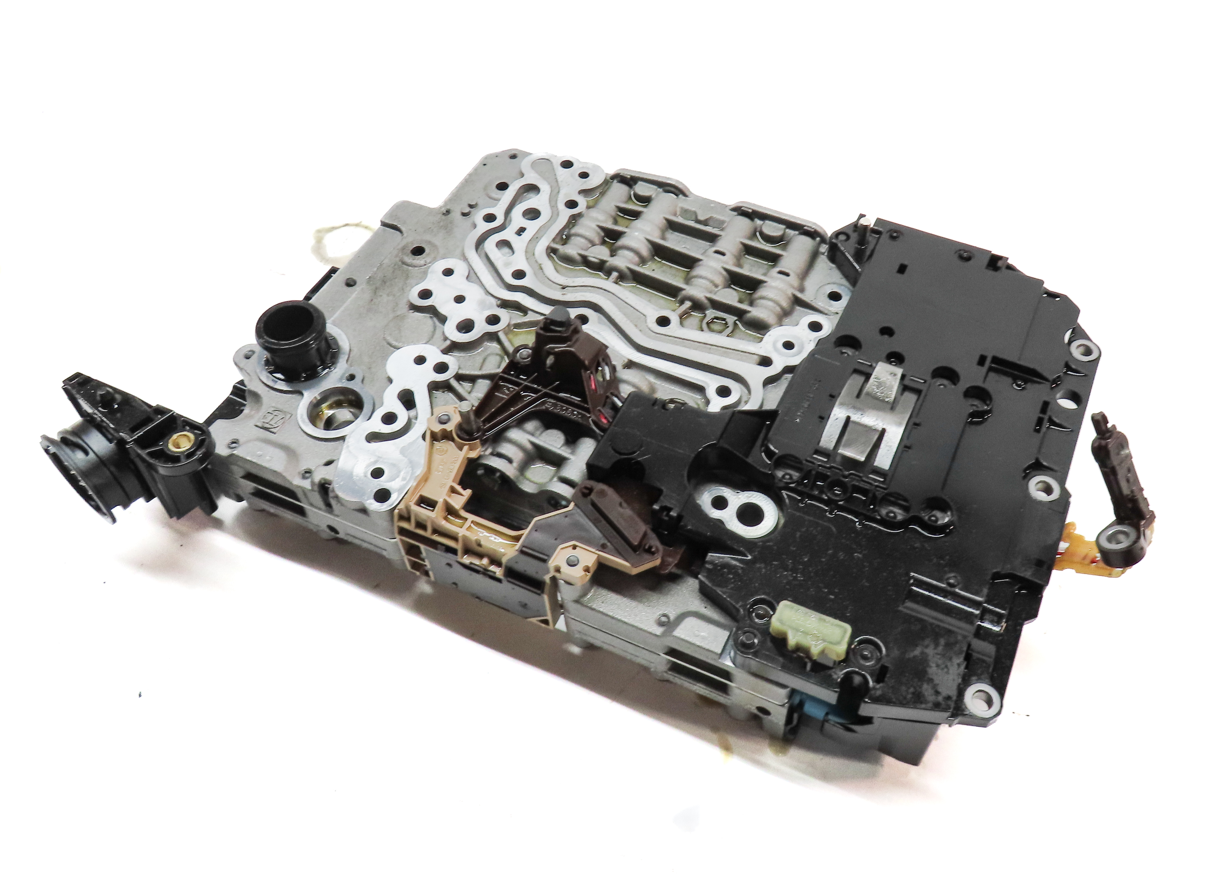 2014-2015 AUDI A6 (C7) 2.0L AWD QUATTRO AUTO AUTOMATIC TRANSMISSION VALVE BODY — exact item pictured